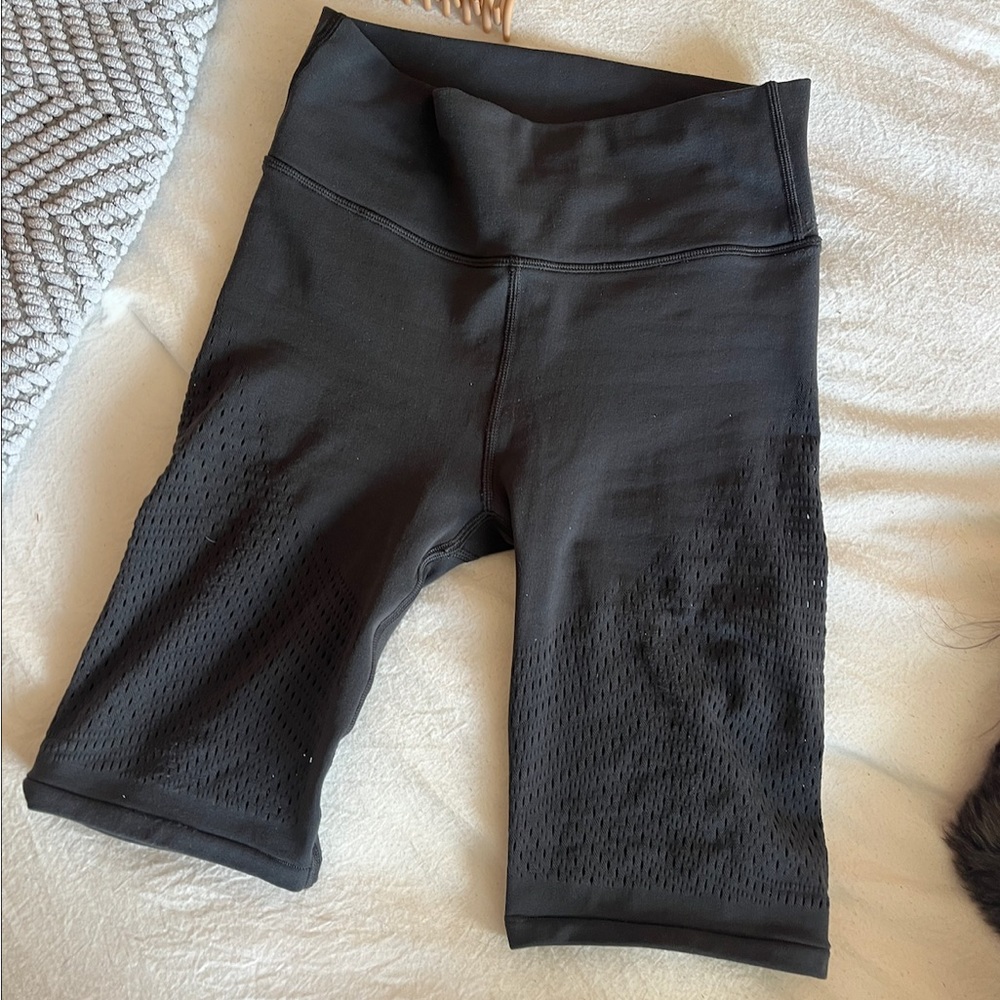 Lululemon biker shorts
